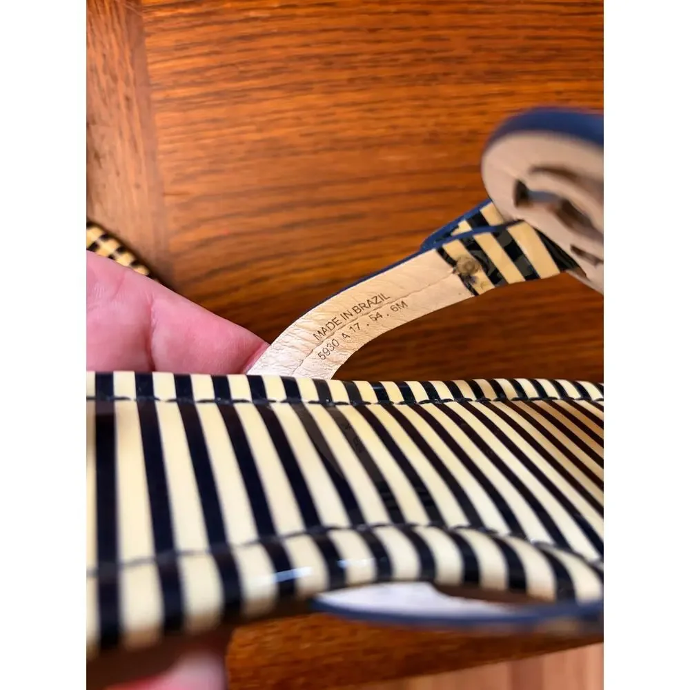 Tory Burch Miller Sandals Size 6 Navy Nautical Striped Patent Leather Thong